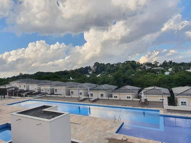 #962 - Casa em condomínio para Venda em Cotia - SP