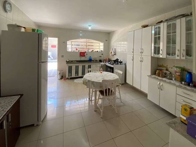 #1049G - Casa para Venda em Cotia - SP