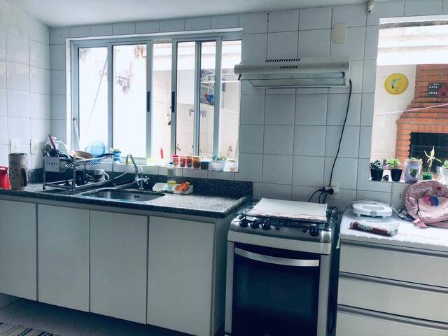 #1130Alive - Casa em condomínio para Venda em Carapicuíba - SP