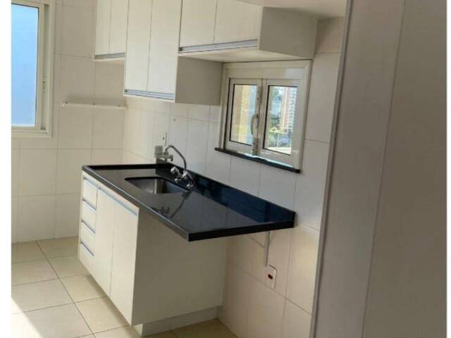 Apartamento para Venda em Santana de Parnaíba - 4