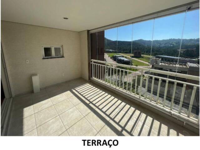 Apartamento para Venda em Santana de Parnaíba - 5