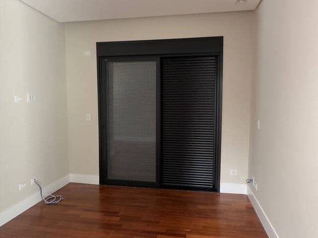 #1165ABNER - Casa para Venda em Santana de Parnaíba - SP