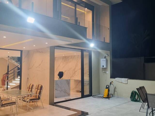 #1211ALIVE - Casa em condomínio para Venda em Santana de Parnaíba - SP