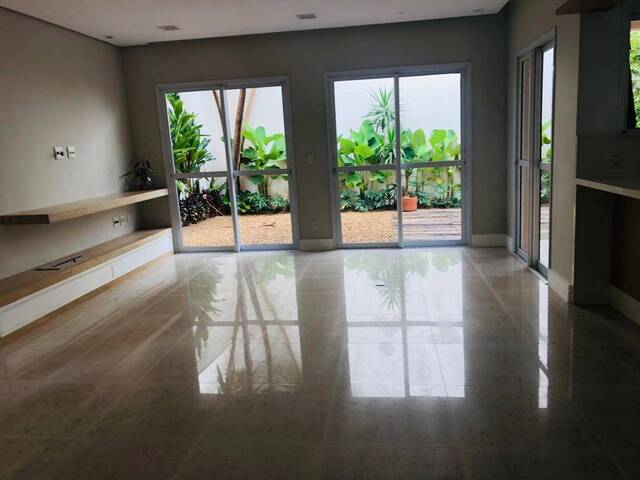 #1223ALIVE - Casa em condomínio para Venda em Cotia - SP