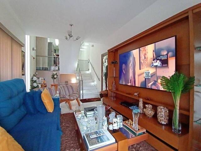 #1245JULIAN - Casa em condomínio para Venda em Cotia - SP