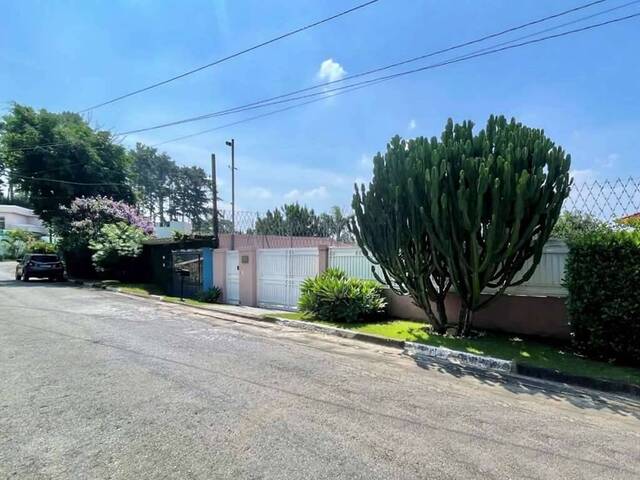 #1045G - Casa em condomínio para Venda em Carapicuíba - SP