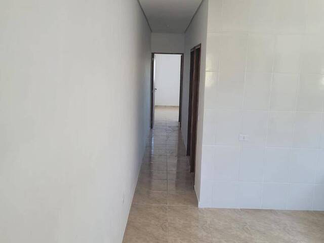 Casa de Rua (aberta) para Venda em Cotia - 5