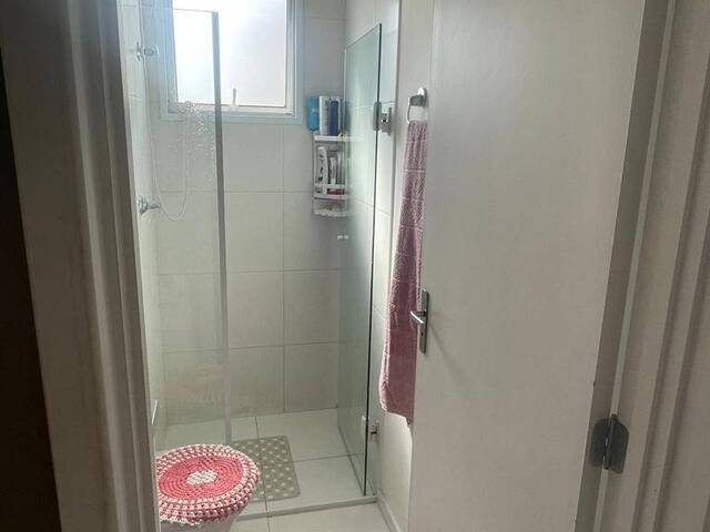 Apartamento para Venda em Carapicuíba - 5