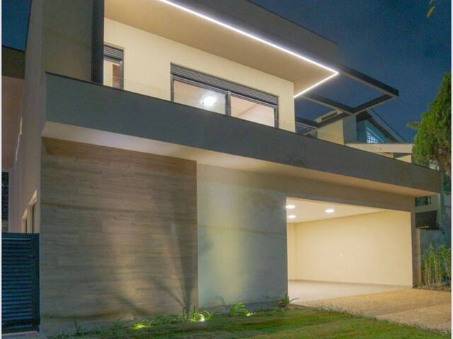 #1424Debora - Casa em condomínio para Venda em Santana de Parnaíba - SP