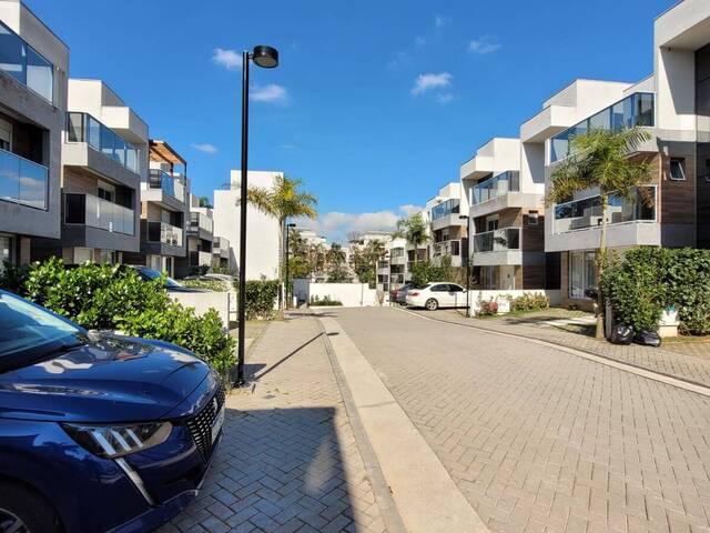 #F1515 - Casa em condomínio para Venda em Cotia - SP
