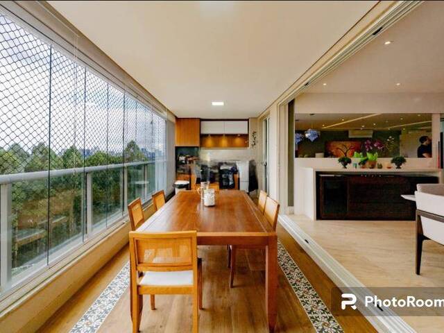 Apartamento para Venda em Santana de Parnaíba - 5