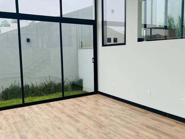 #F94G - Casa em condomínio para Venda em Cotia - SP