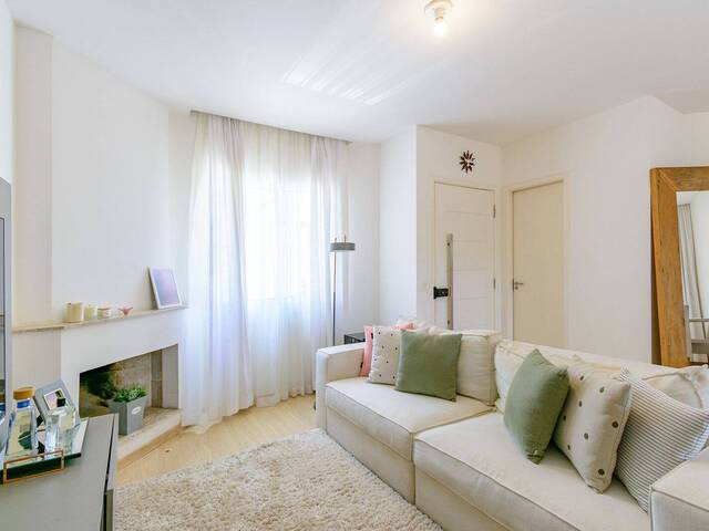 #F1630ABNER - Casa em condomínio para Venda em Cotia - SP