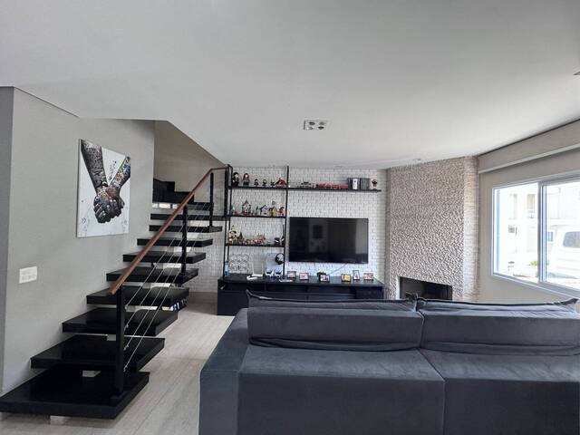 #1661 - Casa em condomínio para Venda em Cotia - SP