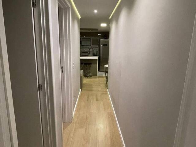 Apartamento para Venda em Carapicuíba - 4