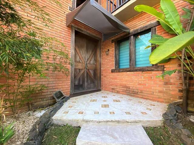 Casa em Bolsão para Venda em Carapicuíba - 5