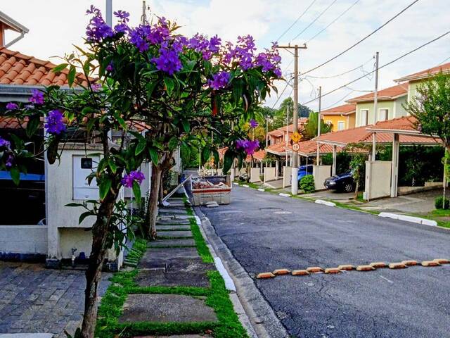 #1899 - Casa em condomínio para Venda em Cotia - SP
