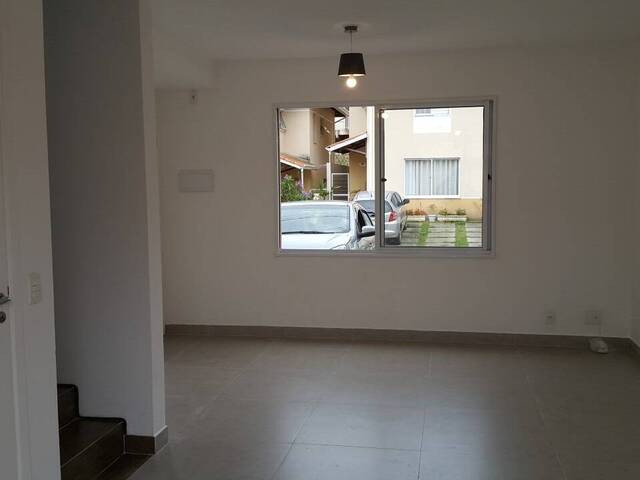 #1925 - Casa em condomínio para Venda em Cotia - SP