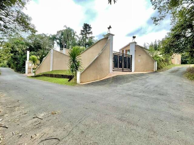 Mansão para Venda em Cotia - 4