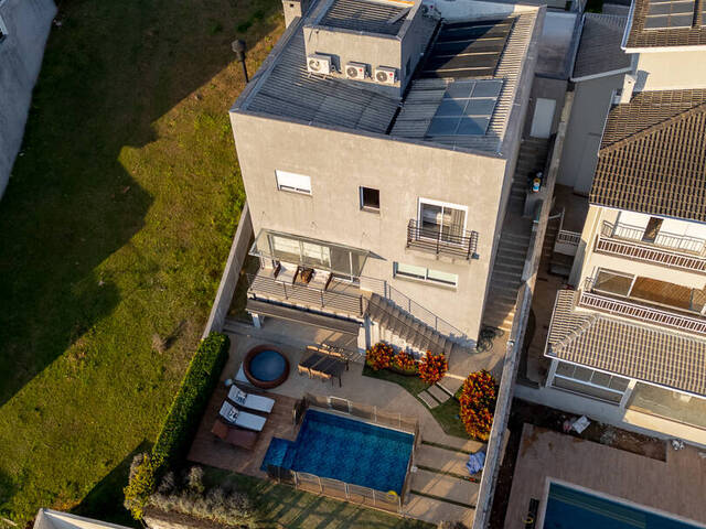 Casa para Venda em Santana de Parnaíba - 5
