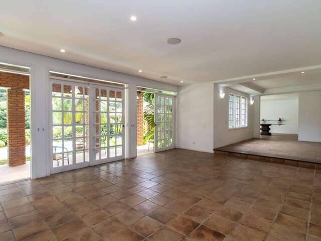 #171G - Casa em condomínio para Venda em Cotia - SP