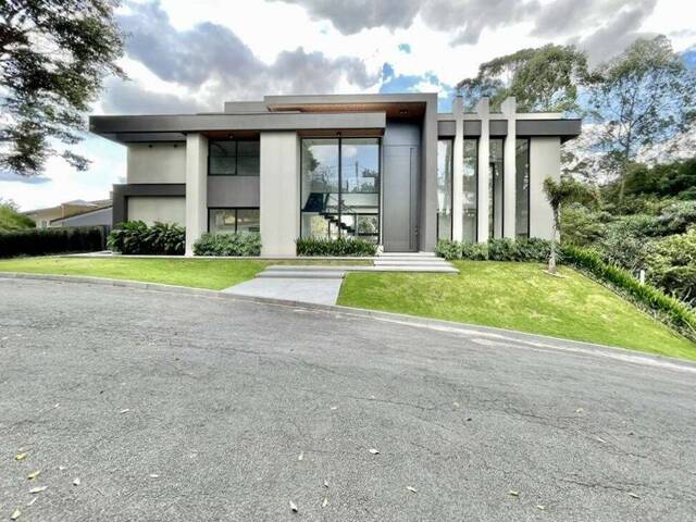 #1215G - Casa em condomínio para Venda em Cotia - SP