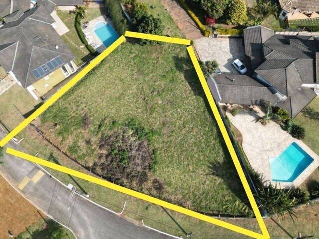 #F138G - Terreno em condomínio para Venda em Cotia - SP
