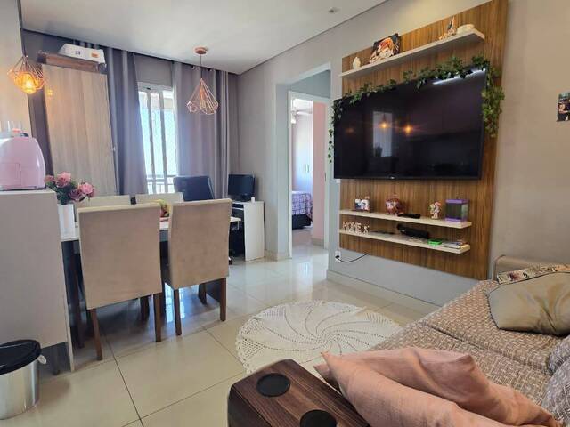 #2212Letici - Apartamento para Venda em Carapicuíba - SP