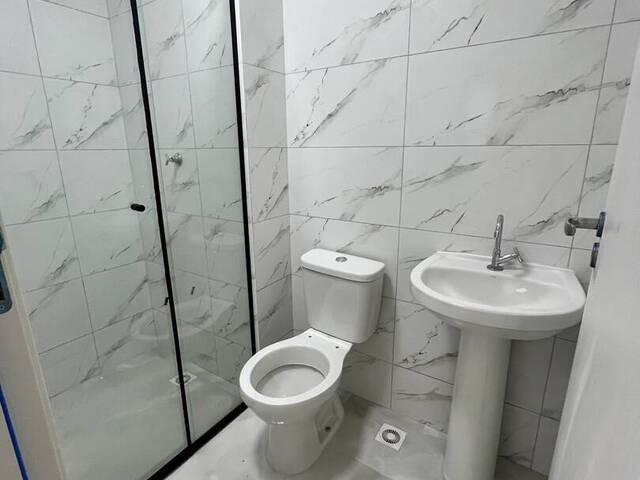 Apartamento para Venda em Carapicuíba - 5