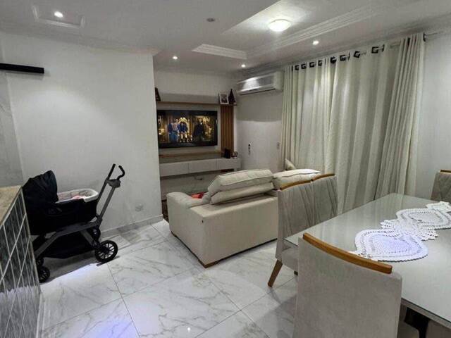 #2221 - Casa para Venda em Santana de Parnaíba - SP