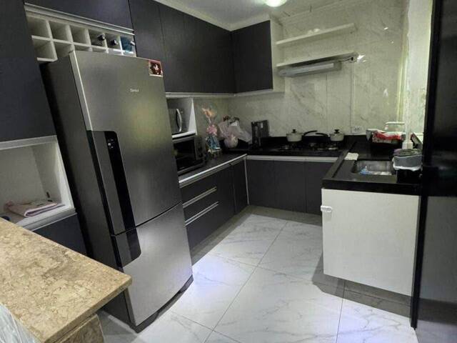 Casa para Venda em Santana de Parnaíba - 5