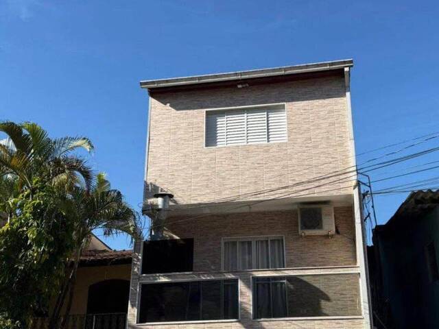 #2221 - Casa para Venda em Santana de Parnaíba - SP