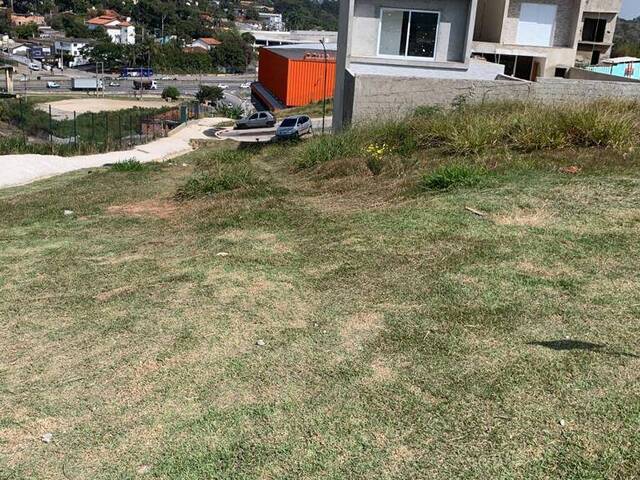 Venda em Jardim Semiramis - Cotia