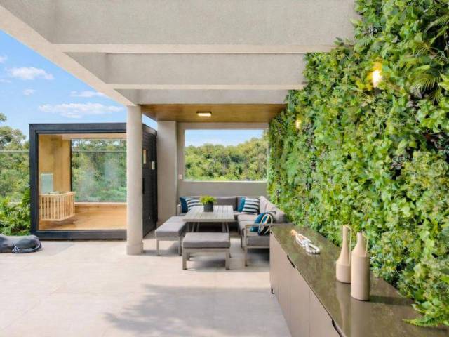 Casa para Venda em Santana de Parnaíba - 4