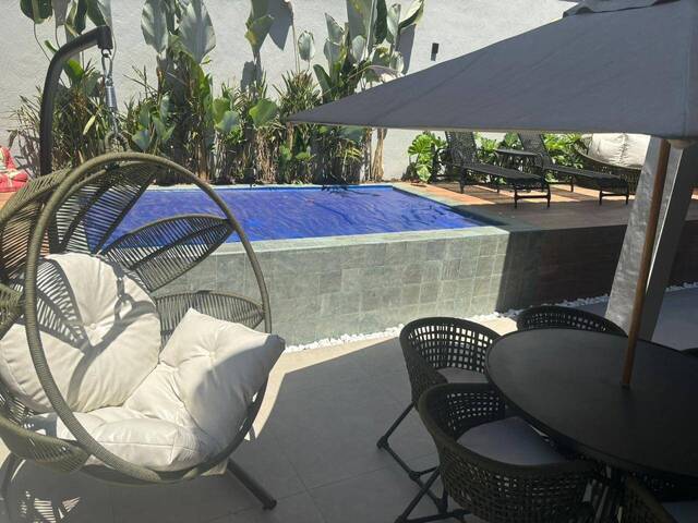 #2299Abner - Casa para Venda em São Paulo - SP