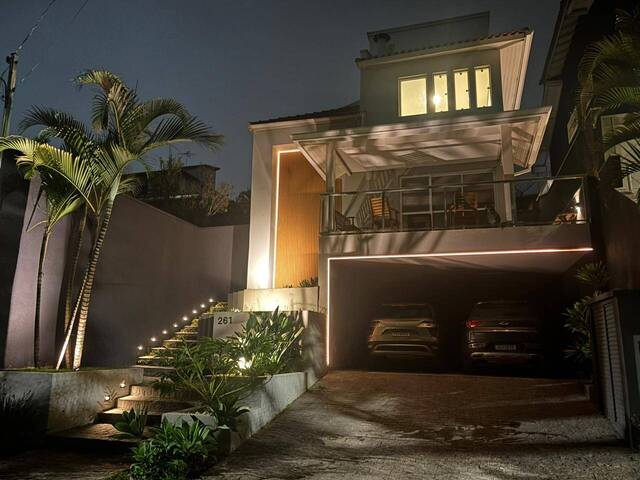 #2299Abner - Casa para Venda em São Paulo - SP