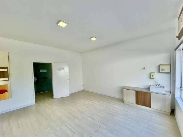 Sala para Venda em Cotia - 5