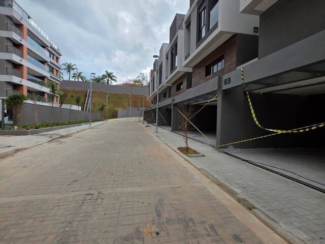 #2339LETICI - Apartamento para Venda em Santana de Parnaíba - SP