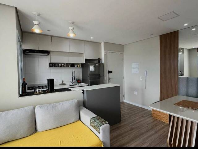 Apartamento para Venda em Carapicuíba - 3